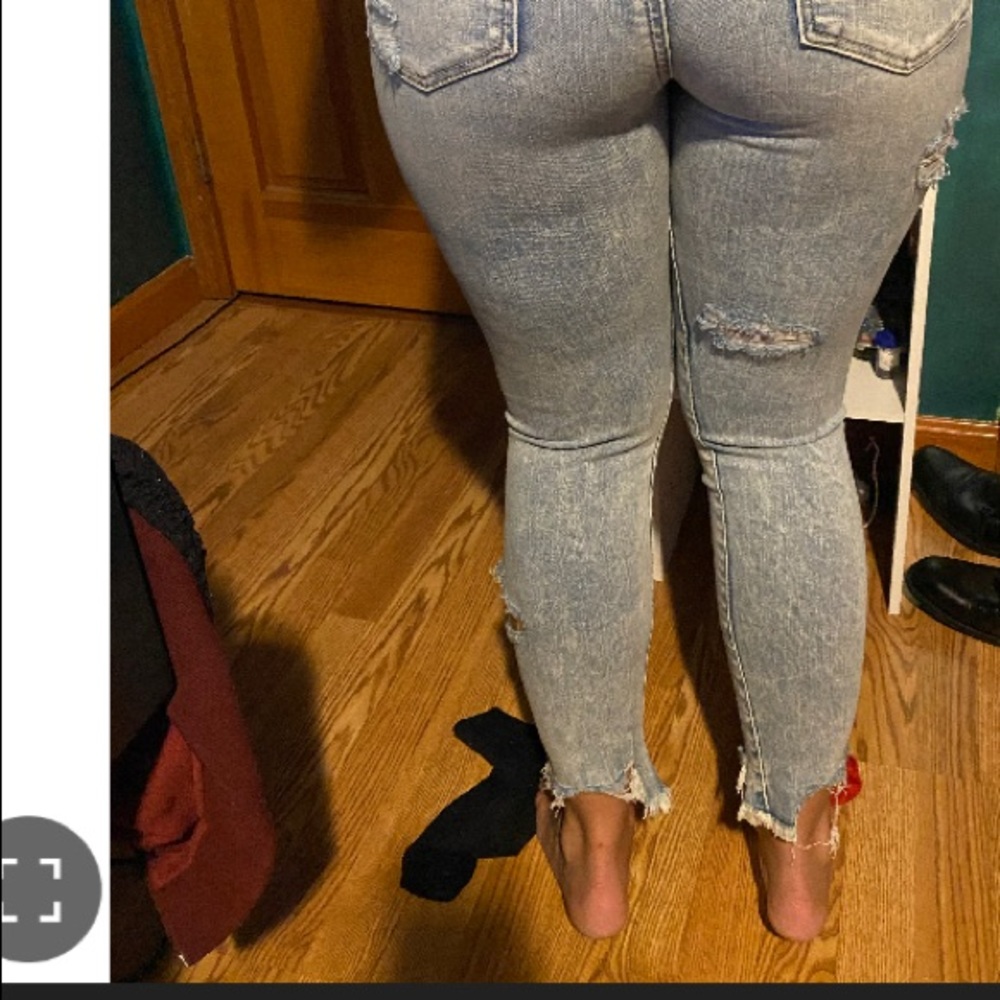 NWT American Eagle super stretch distressed jeans - Picture 7 of 8